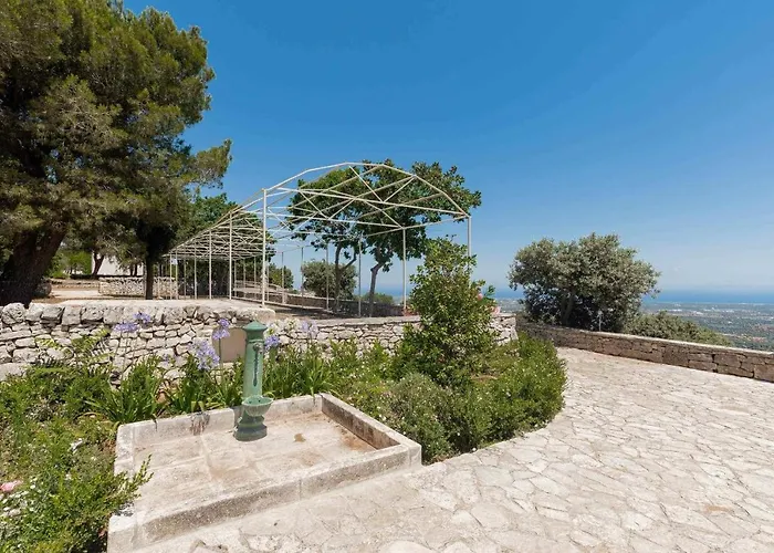 Trullo Ad Caelum Villa